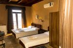 Το μίνι ξενοδοχείο για 12 διαμερίσματα στην πρώτη γραμμή σε Tivat
