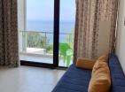 Apartament me një dhomë gjumi 40m2 me pamje mahnitëse panoramike të detit të parë në Sutomore