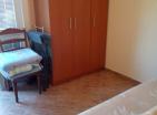 Një dhomë gjumi apartament në Sutomore midis plazhe