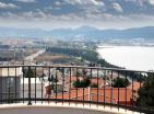Nova solarna vila u Shushan, Bar s prekrasnim panoramskim pogledom na more