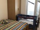 Slunný byt v Budva se 2 ložnicemi 600 od moře