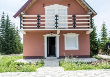 Dům v Zhablyak, Uskoci, dobré pro bydlení nebo pronájem